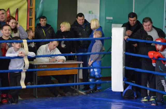 2016 mart tsid kikbokising avs i fri-fayt 116